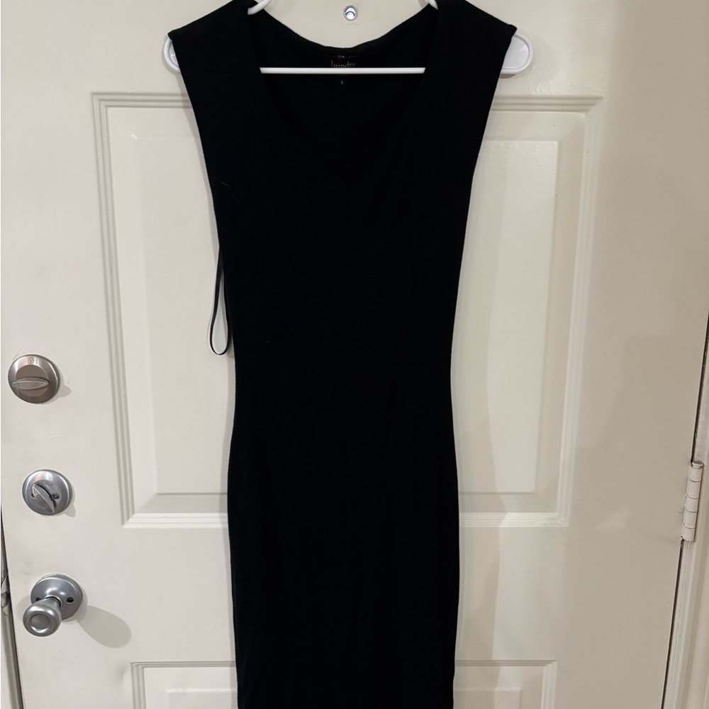 Laundry By Shelli Segal Black Midi Dress